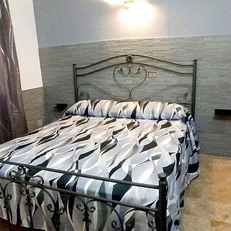 Stadium Apartament Marsala Esterno foto